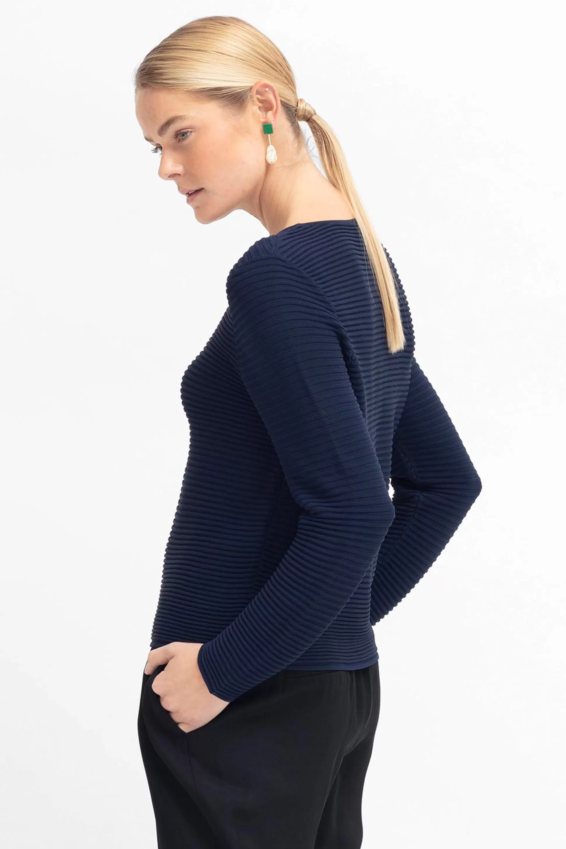 ELK Strak Knit Jumper-Women Knitwear